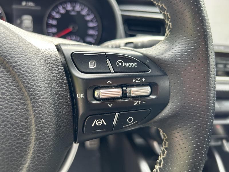 Kia Rio GT-Line | 1.2 essence 83 CV | GPS | Camera | Sieges av et volant chauffants | Clim auto - 25