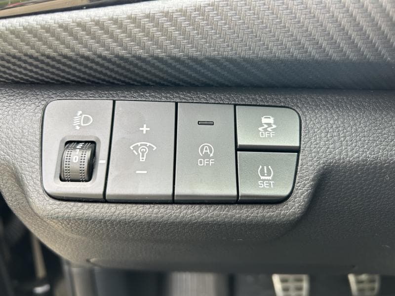 Kia Rio GT-Line | 1.2 essence 83 CV | GPS | Camera | Sieges av et volant chauffants | Clim auto - 27