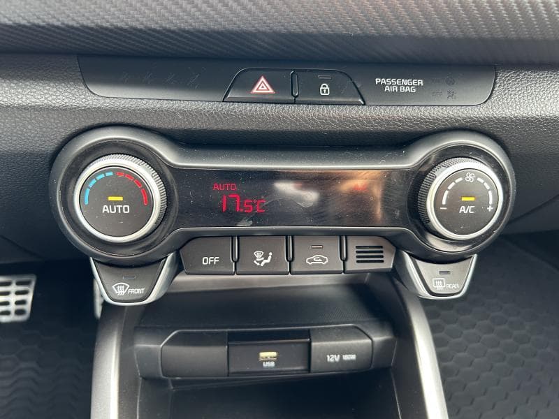 Kia Rio GT-Line | 1.2 essence 83 CV | GPS | Camera | Sieges av et volant chauffants | Clim auto - 18