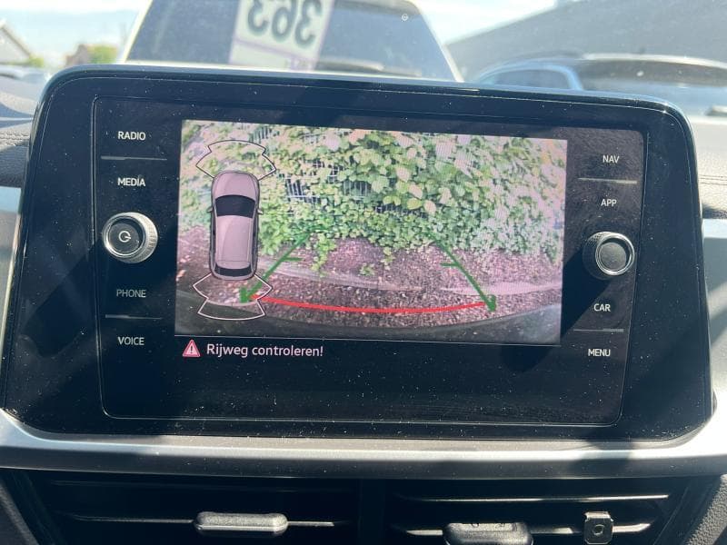 Volkswagen T-Roc Life | 1.0 TSI 110CH | Carplay | Caméra | Clim Auto | Sièges AV Chauffants | - 19