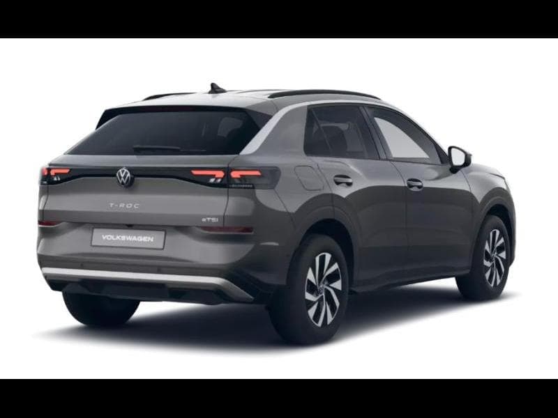 Volkswagen T-Roc life new model - 3