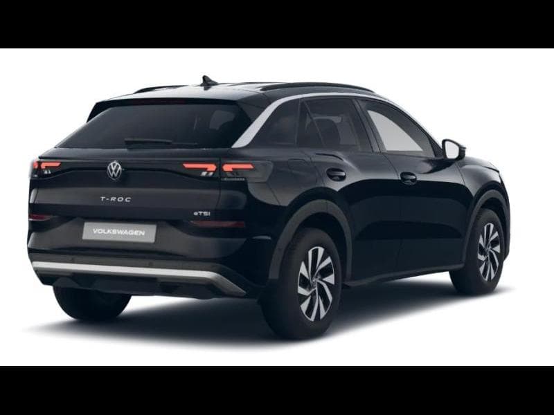 Volkswagen T-Roc life new model - 3