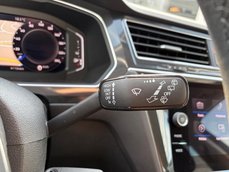 Volkswagen Tiguan Active | 1.5 TSI 150 CV | GPS | Caméra | Carplay | Hayon élect  | Capteurs Av/Ar - 23