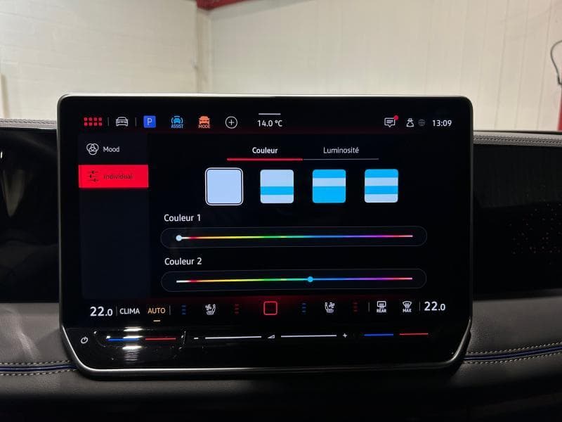 Volkswagen Tiguan R-Line | 1.5 TSI 150cv | GPS | Toit pano | Caméra | Carplay - 20