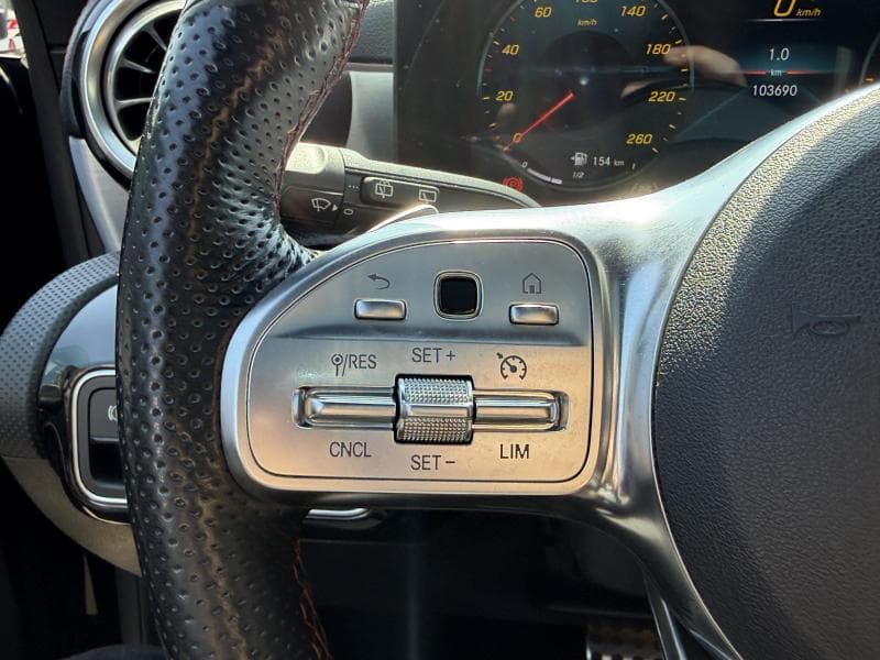 Mercedes-Benz CLA 200 Pack AMG | Boite auto | GPS | Caméra | Toit pano | Capteurs Av/Ar | Attelage - 18