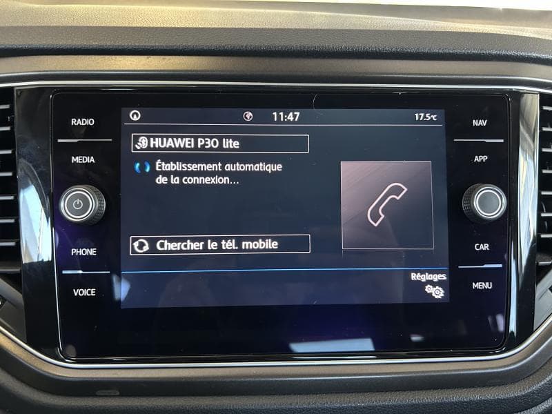 Volkswagen T-Roc Style | 1.0 TSI 116 CV | Carplay | GPS | Capteurs av et arr | Sieges av chauffants - 25