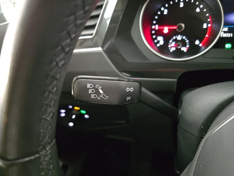 Volkswagen Tiguan Life | 2.0 TDI 150cv | Carplay | Caméra360 | GPS | Sièges Av chauffants - 14