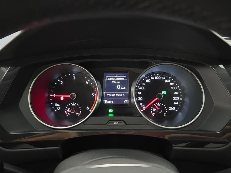 Volkswagen Tiguan Life | 2.0 TDI 150cv | Carplay | Caméra360 | GPS | Sièges Av chauffants - 13