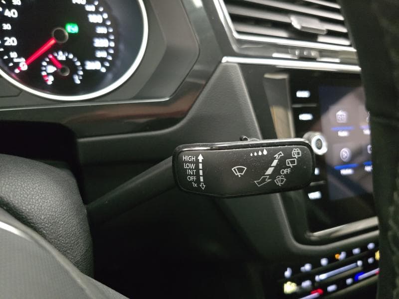 Volkswagen Tiguan Life | 2.0 TDI 150cv | Carplay | Caméra360 | GPS | Sièges Av chauffants - 17