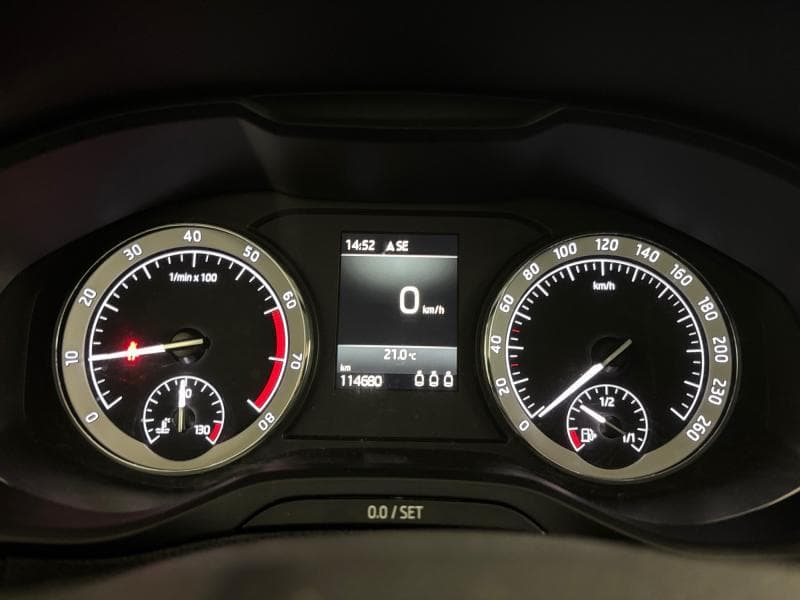 Skoda Karoq Style*GPS*Caméra*Attelage*Capteurs Av/Ar*Sièges Av chauffants*Clim auto - 16