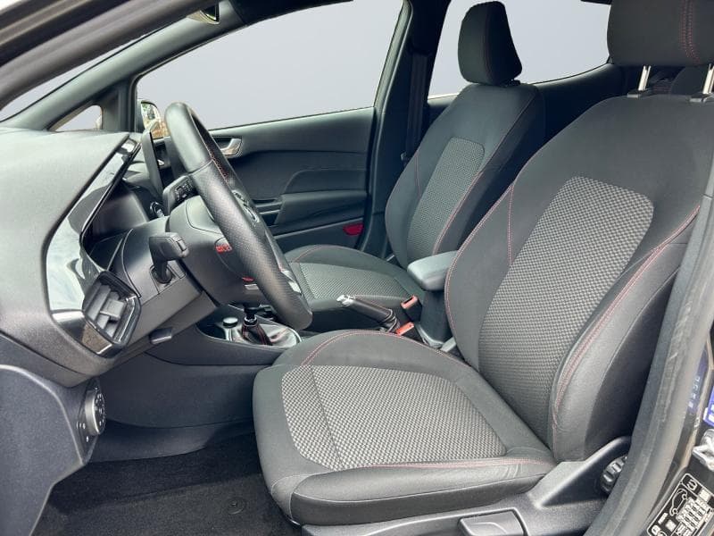 Ford Fiesta ST-Line | 1.0 EcoBoost 95 CV | Capteurs arr | Clim auto | Cruise control | Sieges av et volant chauffants - 10