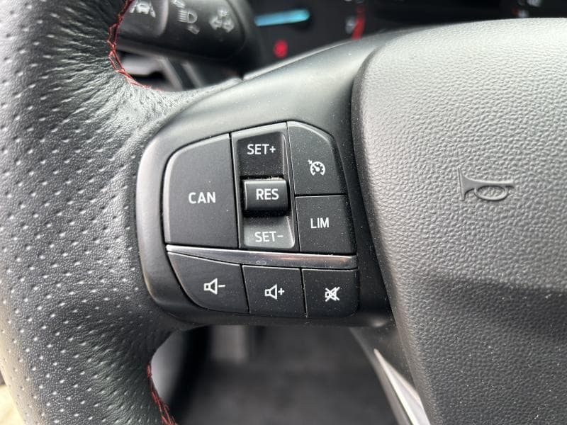 Ford Fiesta ST-Line | 1.0 EcoBoost 95 CV | Capteurs arr | Clim auto | Cruise control | Sieges av et volant chauffants - 22