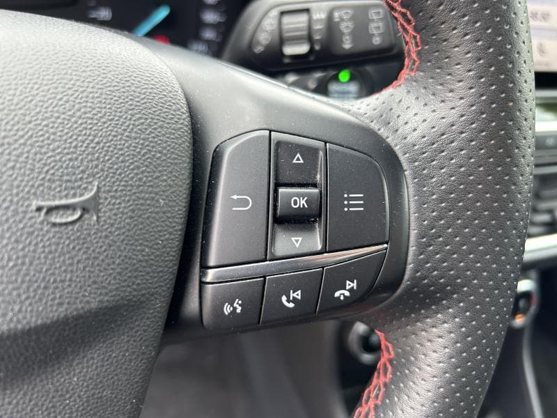 Ford Fiesta ST-Line | 1.0 EcoBoost 95 CV | Capteurs arr | Clim auto | Cruise control | Sieges av et volant chauffants - 23
