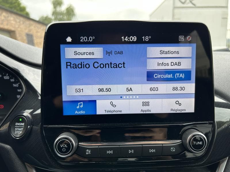 Ford Fiesta ST-Line | 1.0 EcoBoost 95 CV | Capteurs arr | Clim auto | Cruise control | Sieges av et volant chauffants - 16