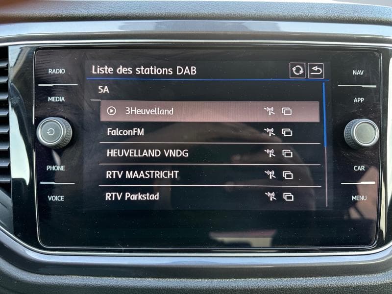 Volkswagen T-Roc IQ-Drive | 1.0 TSI 116cv | Carplay | Caméra | GPS | attelage - 17