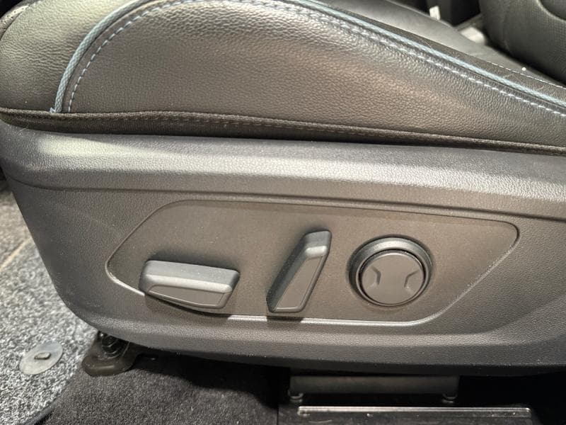 Hyundai Tucson Feel | 1.6 T-GDI 150cv | Carplay | Caméra | Toit ouvrant | Attelage - 12