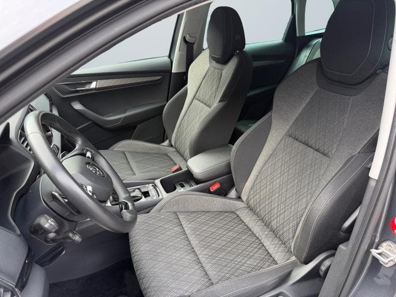 Skoda Karoq Style | 1.5 tsi 150 cv | Boite auto | GPS | Caméra | Carplay | Sièges Av chauffants | Capteurs Av/Ar | Clim auto - 10