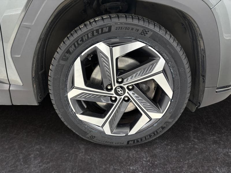 Hyundai Tucson Feel Comfort Pack | 1.6 T-GDI 150 cv | Clim Auto |Alu | Cruise | Capteurs - 9