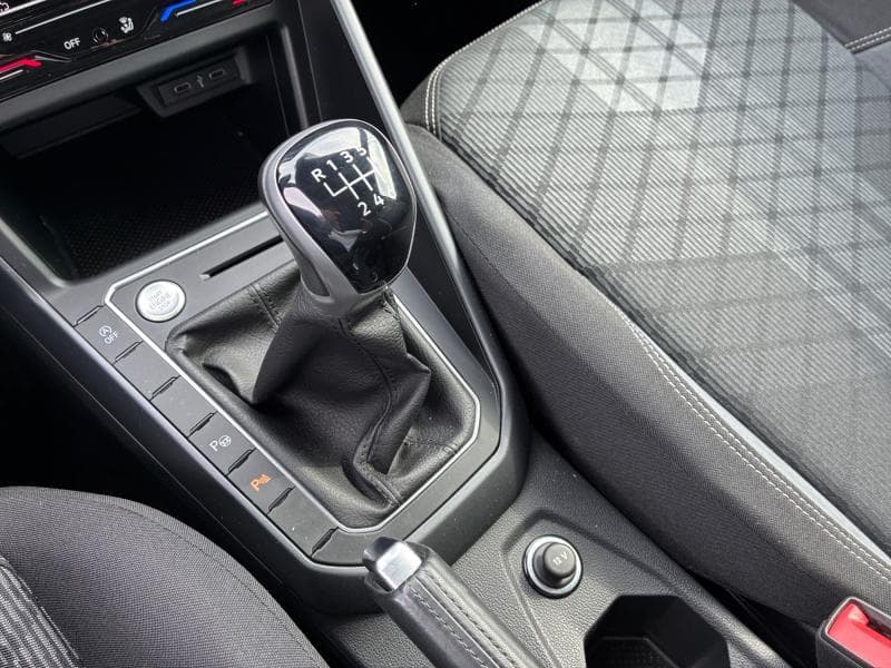 Volkswagen Taigo R-Line |  1.0 Tsi 110 cv | Gps | Caméra | Clim | Alu - 25
