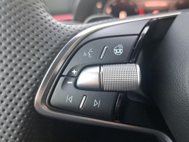 Skoda Kamiq Selection | 1.0 TSI 115cv | Carplay | Camera | GPS | Attelage - 16