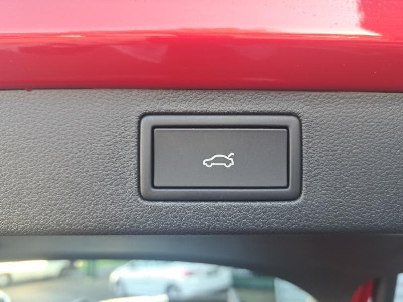 Skoda Kamiq Selection | 1.0 TSI 115cv | Carplay | Camera | GPS | Attelage - 24