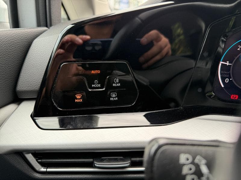 Volkswagen Golf Life | 2.0 TDI 116cv | Carplay | Caméra | GPS | Capteurs Av+Ar - 14