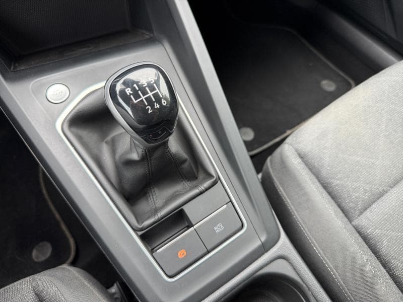 Volkswagen Golf Life | 2.0 TDI 116cv | Carplay | Caméra | GPS | Capteurs Av+Ar - 28
