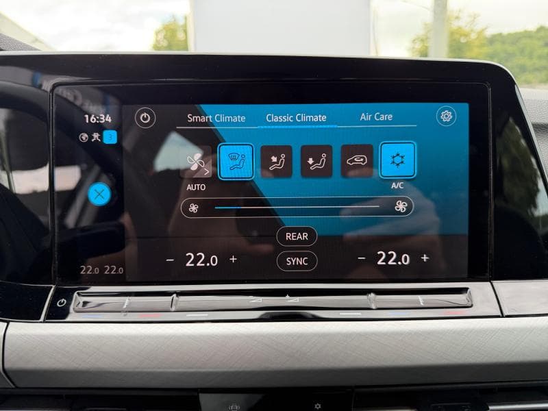Volkswagen Golf Life | 2.0 TDI 116cv | Carplay | Caméra | GPS | Capteurs Av+Ar - 24