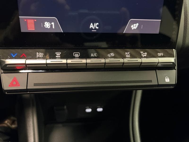 Renault Captur Evolution | 1.0 Tce 90 cv | Carplay | Clim | Alu | Cruise - 24
