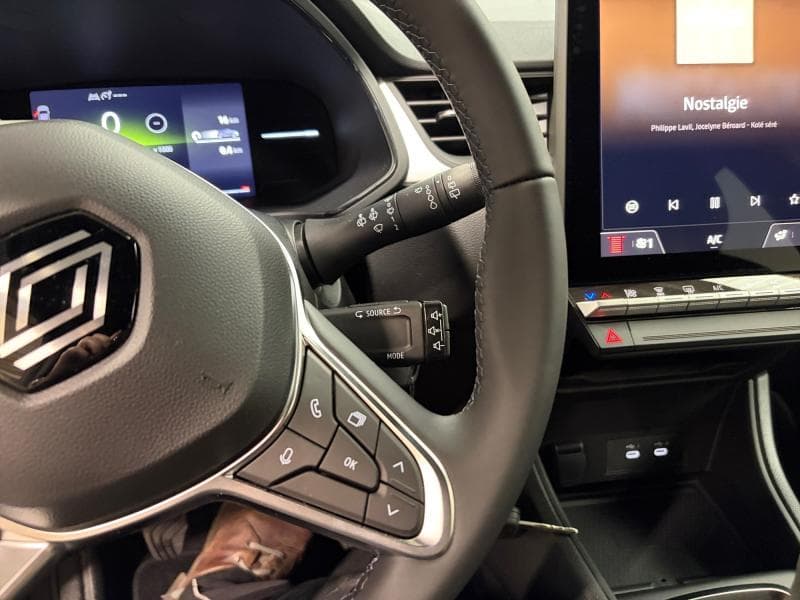 Renault Captur Evolution | 1.0 Tce 90 cv | Carplay | Clim | Alu | Cruise - 23