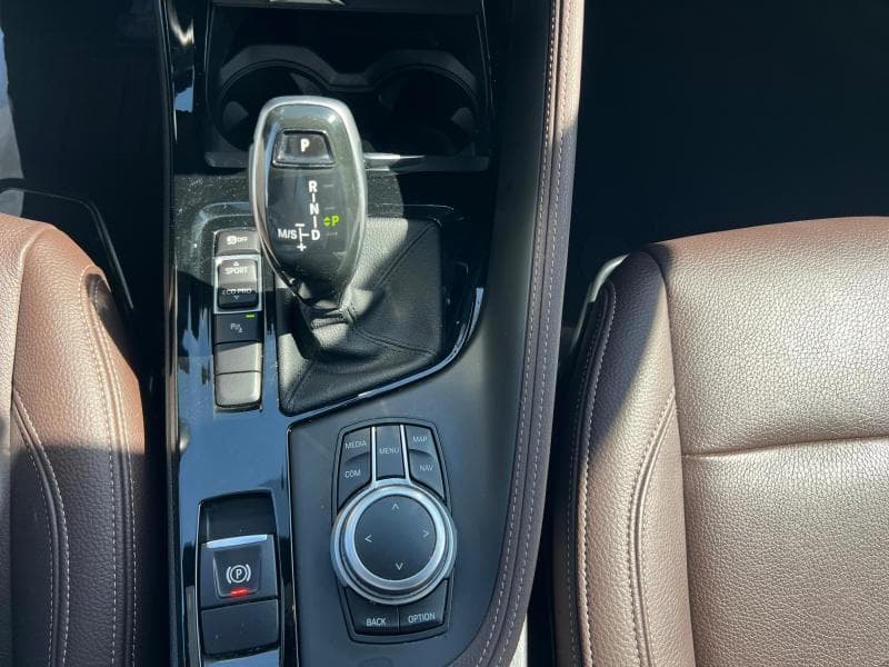 BMW Serie X X2 sDrive | 1.6 D 116cv | GPS | Capteurs Av/Ar | Clim auto | Cuir - 23