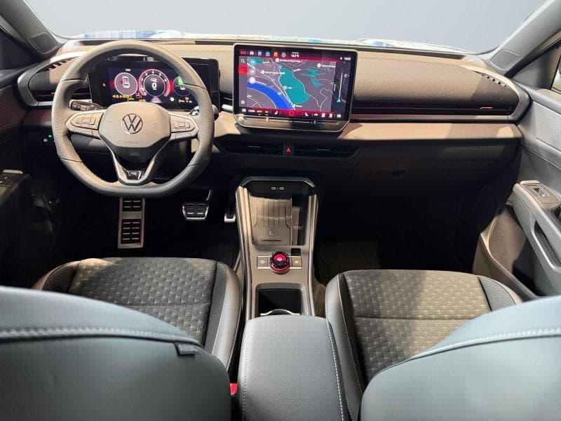 Volkswagen T-Roc R-Line int et ext | 1.5 TSI 150 CV | Boite auto | Phares Matrix | Camera 360 | Sieges av et volant chauffants | + kit hiver | kms evolutifs - 10