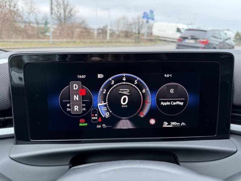 Volkswagen T-Roc R-Line int et ext | 1.5 TSI 150 CV | Boite auto | Phares Matrix | Camera 360 | Sieges av et volant chauffants | + kit hiver | kms evolutifs - 19