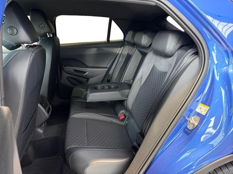 Volkswagen T-Roc R-Line int et ext | 1.5 TSI 150 CV | Boite auto | Phares Matrix | Camera 360 | Sieges av et volant chauffants | + kit hiver | kms evolutifs - 12