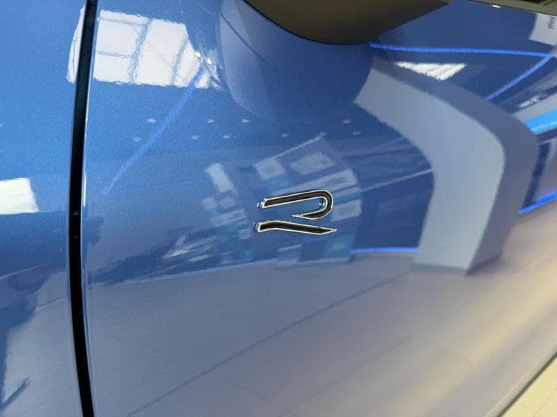Volkswagen T-Roc R-Line int et ext | 1.5 TSI 150 CV | Boite auto | Phares Matrix | Camera 360 | Sieges av et volant chauffants | + kit hiver | kms evolutifs - 7