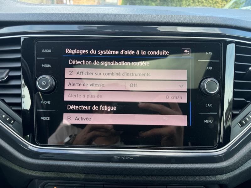 Volkswagen T-Roc Sport | 1.5 TSI 150cv | Carplay | Caméra | Toit ouvrant | GPS - 21