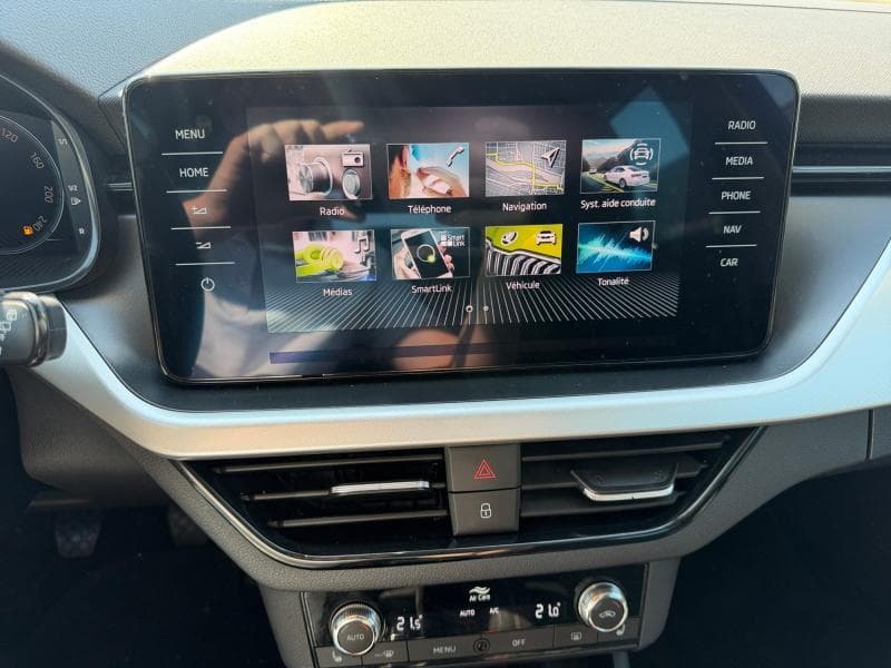 Skoda Kamiq Ambition | 1.0 TSI 95cv | Attelage | Carplay | Caméra | Sièges Av chauffants - 15