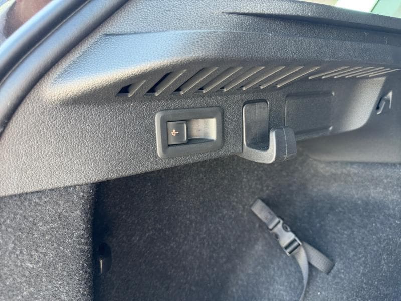 Skoda Kamiq Ambition | 1.0 TSI 95cv | Attelage | Carplay | Caméra | Sièges Av chauffants - 29