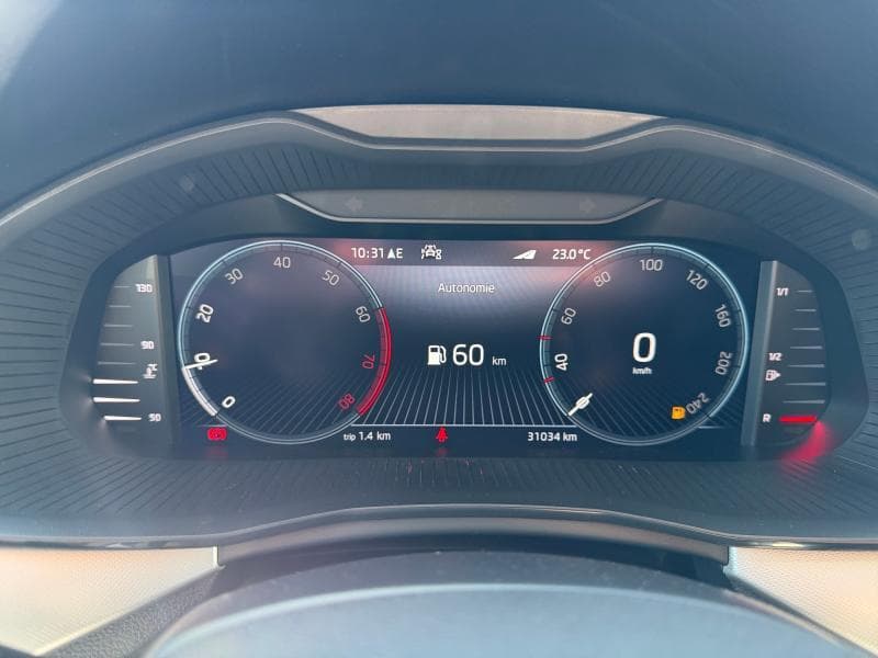 Skoda Kamiq Ambition | 1.0 TSI 95cv | Attelage | Carplay | Caméra | Sièges Av chauffants - 13