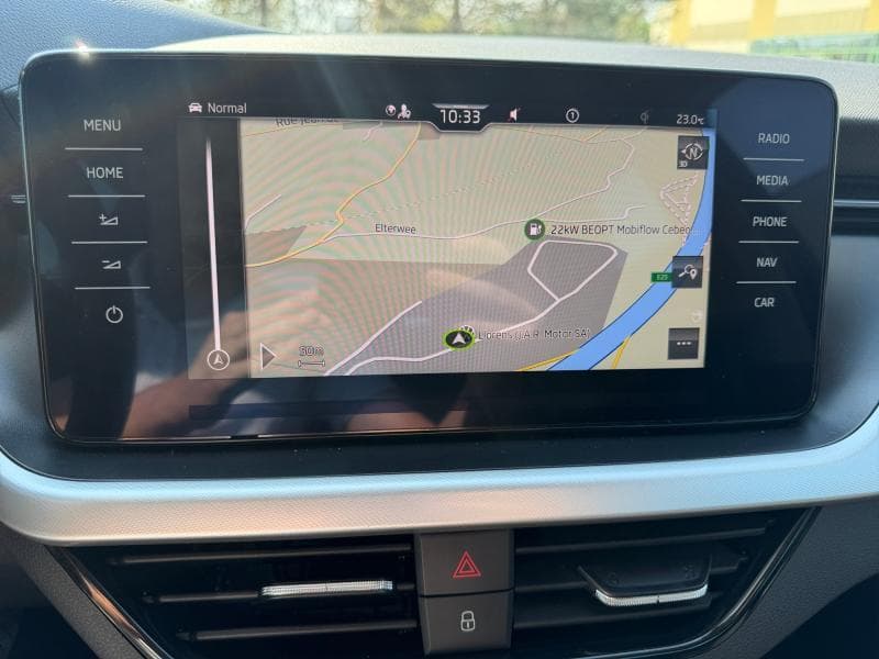Skoda Kamiq Ambition | 1.0 TSI 95cv | Attelage | Carplay | Caméra | Sièges Av chauffants - 18