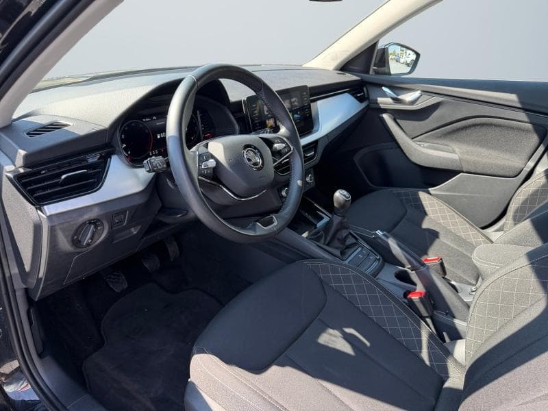 Skoda Kamiq Ambition | 1.0 TSI 95cv | Attelage | Carplay | Caméra | Sièges Av chauffants - 9