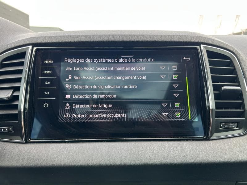Skoda Karoq Style| 1.5 TSI 150Cv | Attelage | Caméra | Toit pano | Sièges Av chauffants - 18