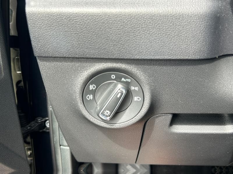Skoda Karoq Style| 1.5 TSI 150Cv | Attelage | Caméra | Toit pano | Sièges Av chauffants - 28