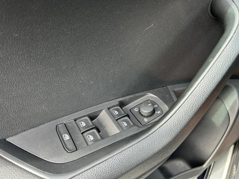 Skoda Karoq Style| 1.5 TSI 150Cv | Attelage | Caméra | Toit pano | Sièges Av chauffants - 29
