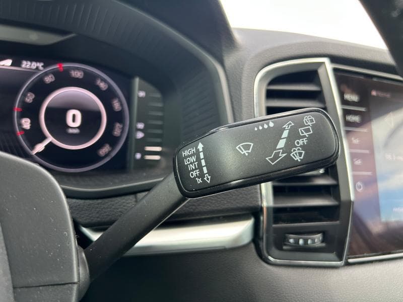 Skoda Karoq Style| 1.5 TSI 150Cv | Attelage | Caméra | Toit pano | Sièges Av chauffants - 27