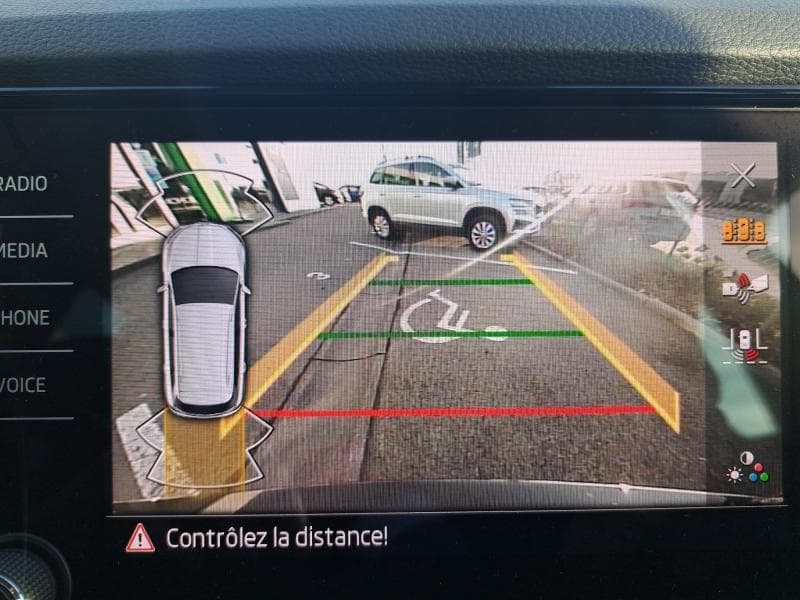 Skoda Karoq Family | 1.0 TSI 115cv | Carplay | Camera | Attelage | Virtual Cockpit - 20