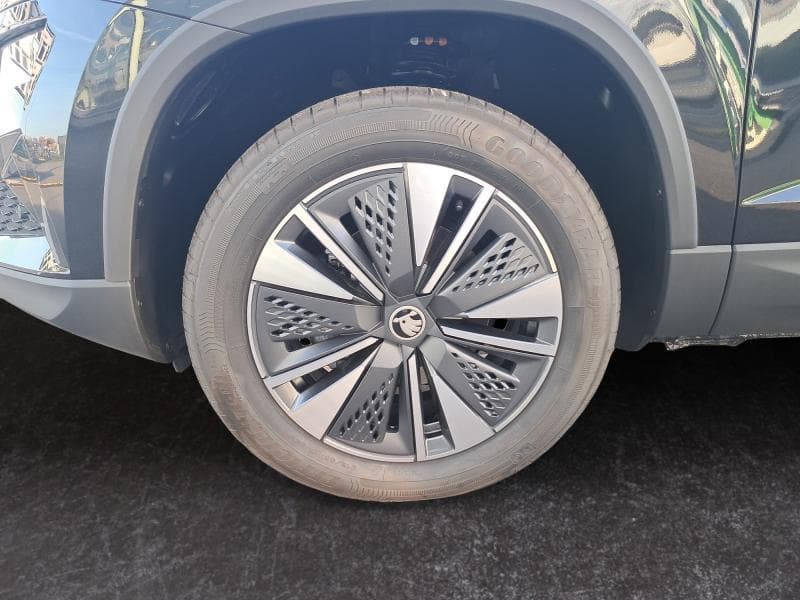 Skoda Karoq Family | 1.0 TSI 115cv | Carplay | Camera | Attelage | Virtual Cockpit - 9