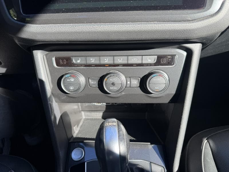 Volkswagen Tiguan R-Line | 2.0 TDI 150cv | Carplay | Toit ouvrant | Caméra360 | Sièges Av chauffants - 23