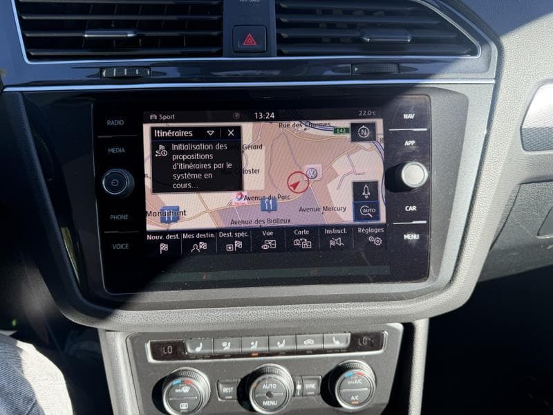 Volkswagen Tiguan R-Line | 2.0 TDI 150cv | Carplay | Toit ouvrant | Caméra360 | Sièges Av chauffants - 25