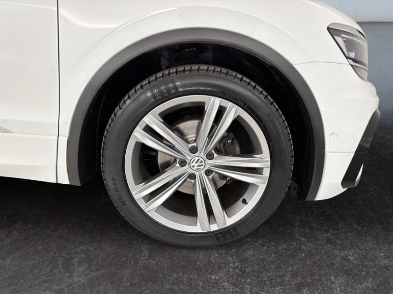 Volkswagen Tiguan R-Line | 2.0 TDI 150cv | Carplay | Toit ouvrant | Caméra360 | Sièges Av chauffants - 9